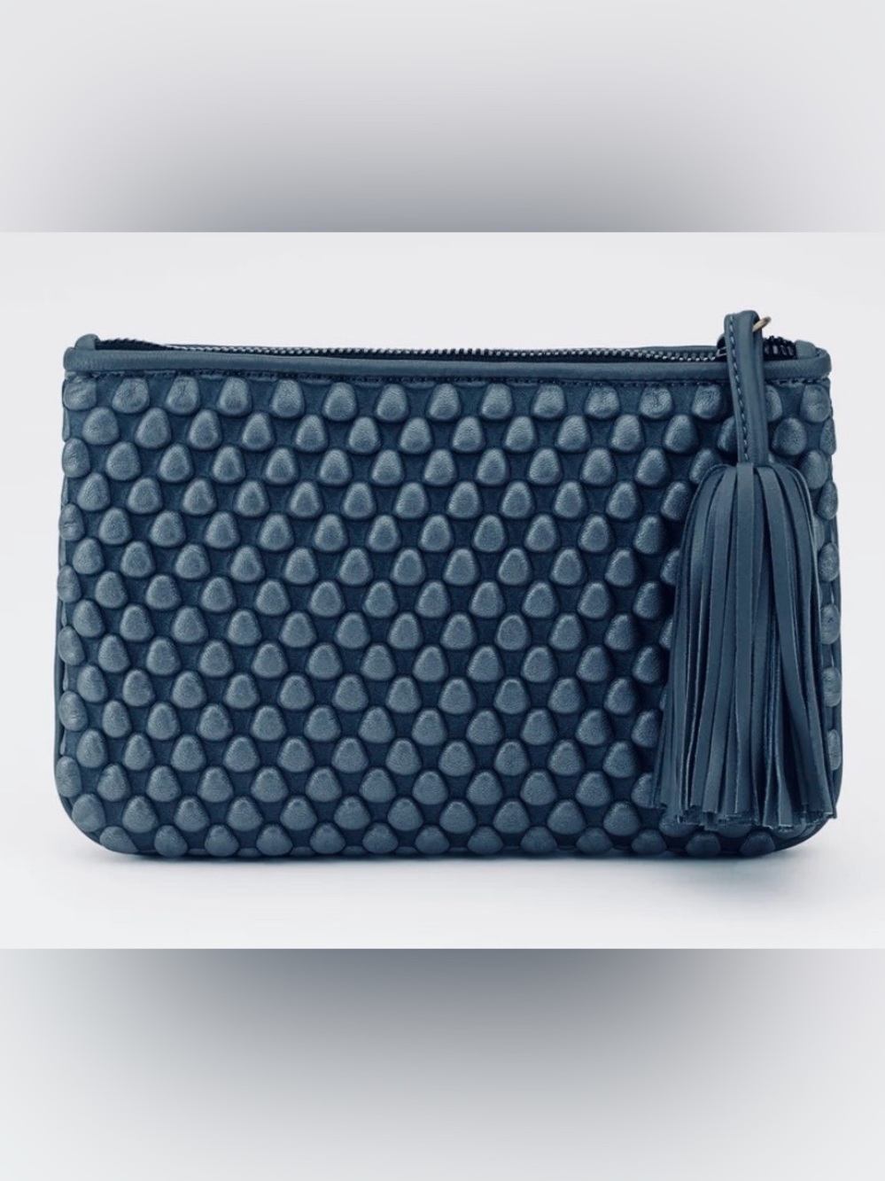 TISSA FONTANEDA Pochette in Steel Grey Nacré. Large. Like New! RT $ 402. - Picture 6 of 8